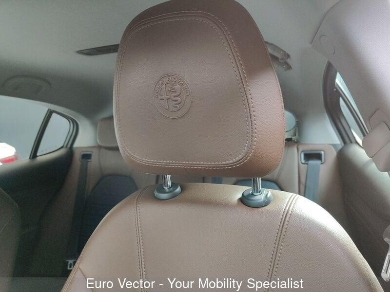 Alfa Romeo Stelvio 2.2 Turbodiesel 190 CV AT8 RWD Executive