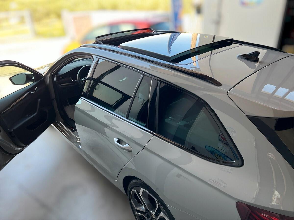 Skoda Octavia 2.0 TDI EVO SCR 200 CV DSG 4x4 Wagon RS/TETTO PANORAMICO