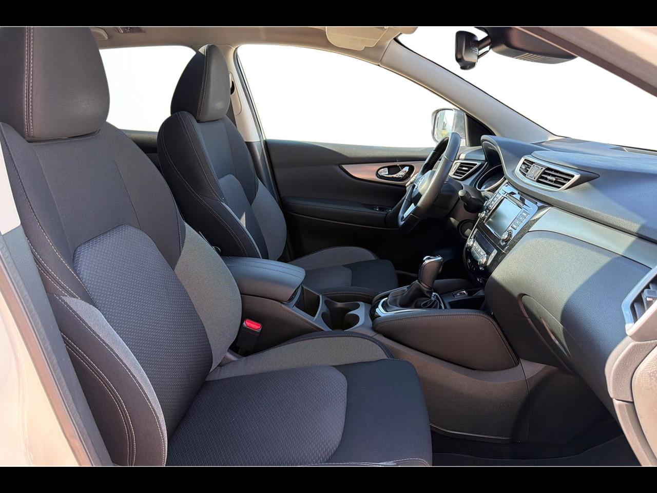 NISSAN Qashqai 1.5 dci N-Connecta 115cv dct
