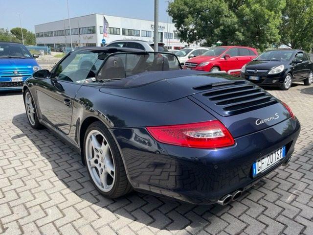 PORSCHE 911 Carrera S Cabriolet Hard Top