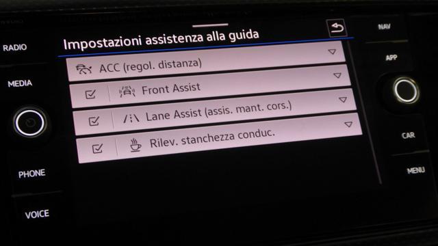 VOLKSWAGEN T-Cross 1.0 TSI 110 CV DSG R-Line