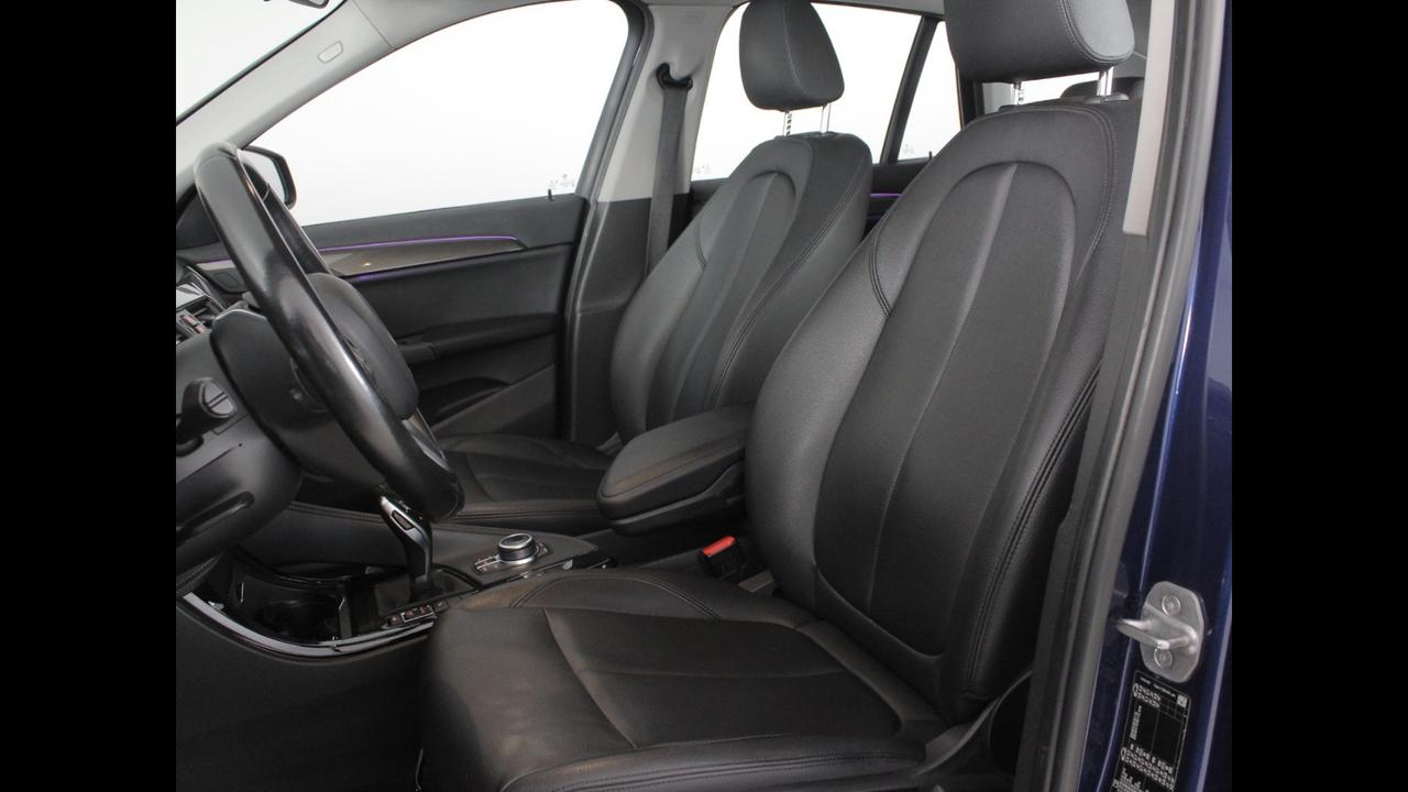BMW X1 F48 2019 - X1 sdrive18i 140cv