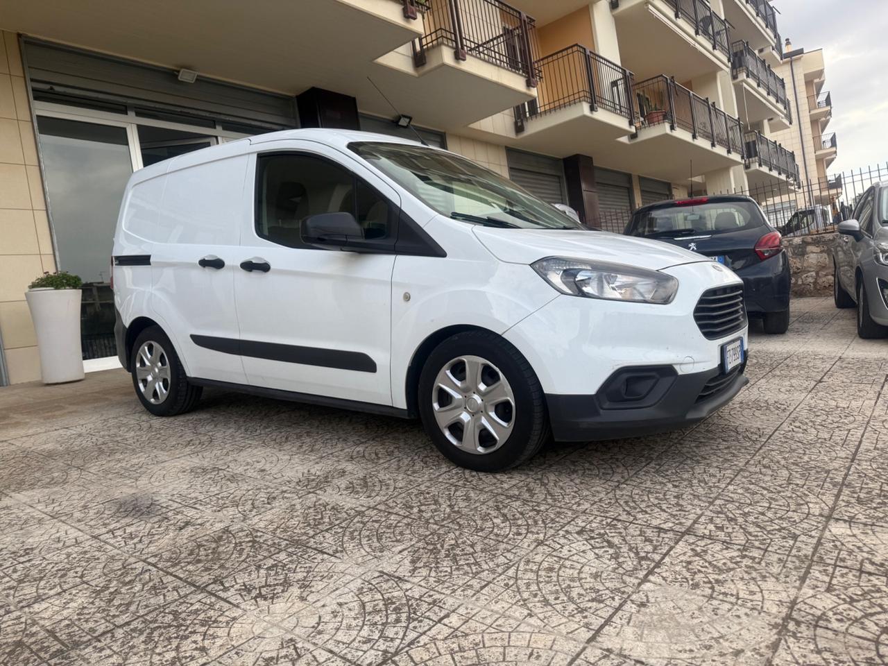 Ford transit courier 1.5 cdi 75cv