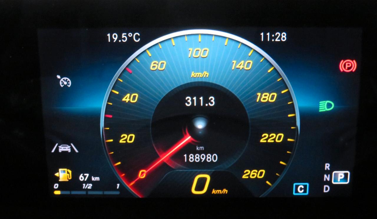 Mercedes-benz GLB 180 d Automatic| IVA 22 INCLUSA