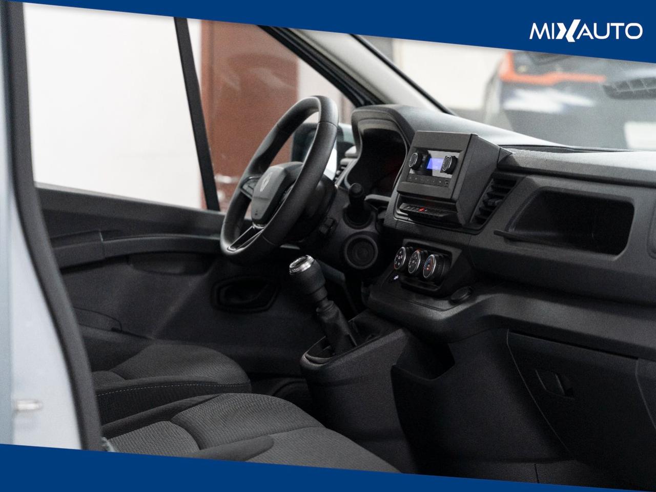 RENAULT Trafic Passenger 2.0 Blue DCI 150CV L2 Authentic
