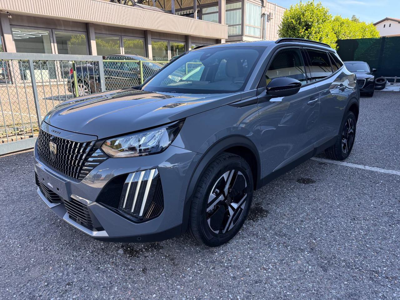 PEUGEOT 2008 PureTech 100 S&S Allure