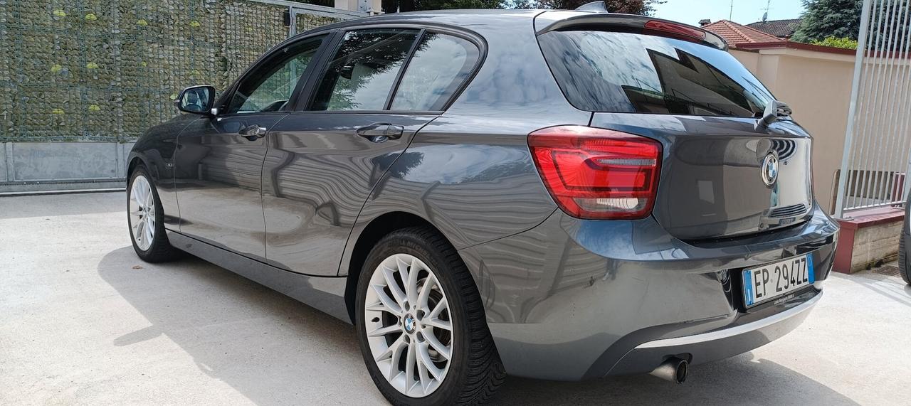 Bmw 116d 5p. CON SOLI 110 MILA KM!!!!