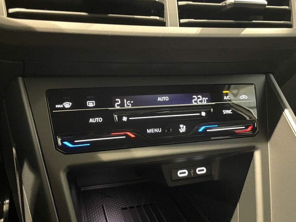 Volkswagen Polo VI 2022 1.0 TSI 95CV R-Line Plus - IVA ESPOSTA
