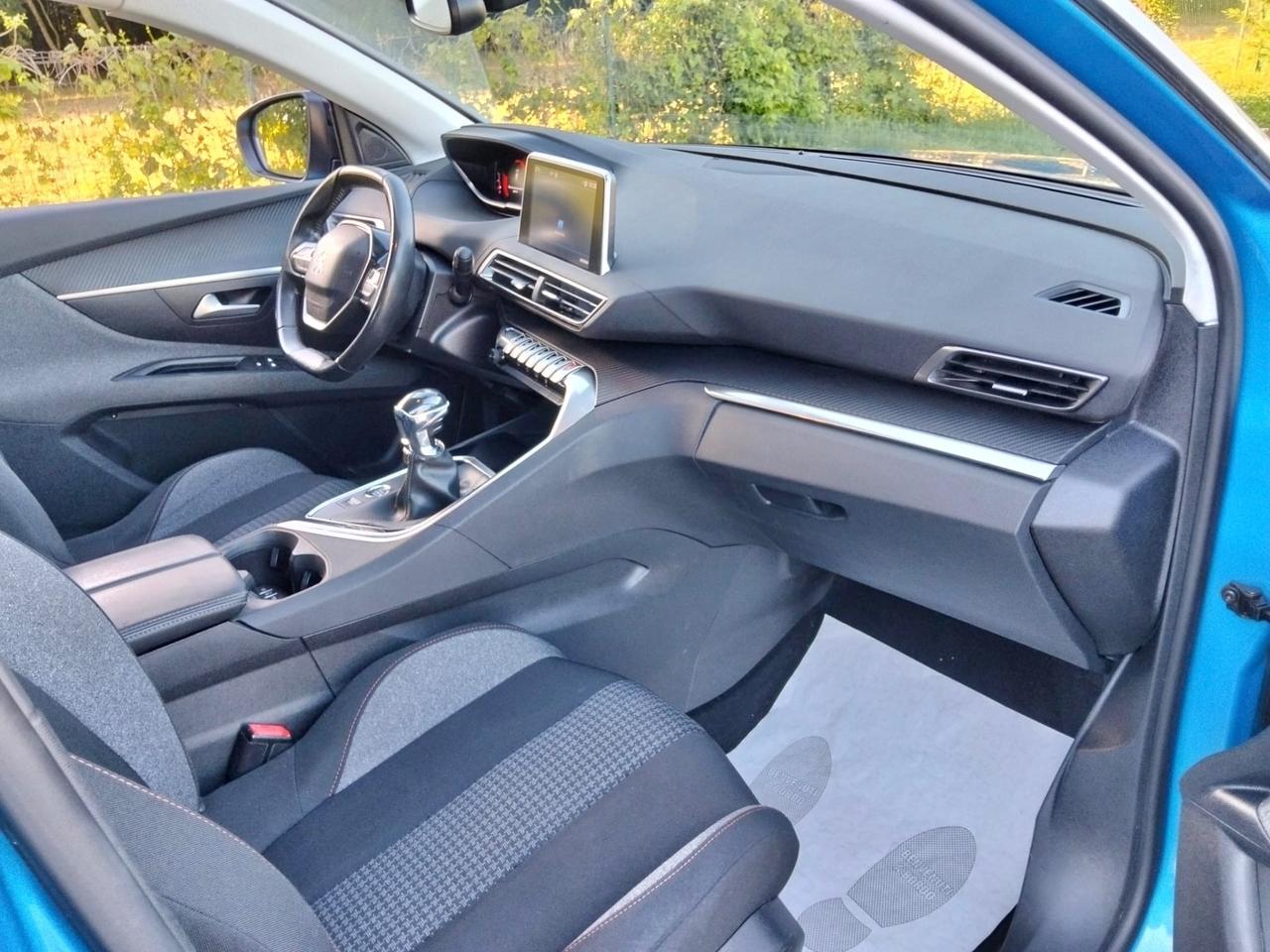 Peugeot 3008 BlueHDi 130 S&S Allure Pack*Navi*Camera