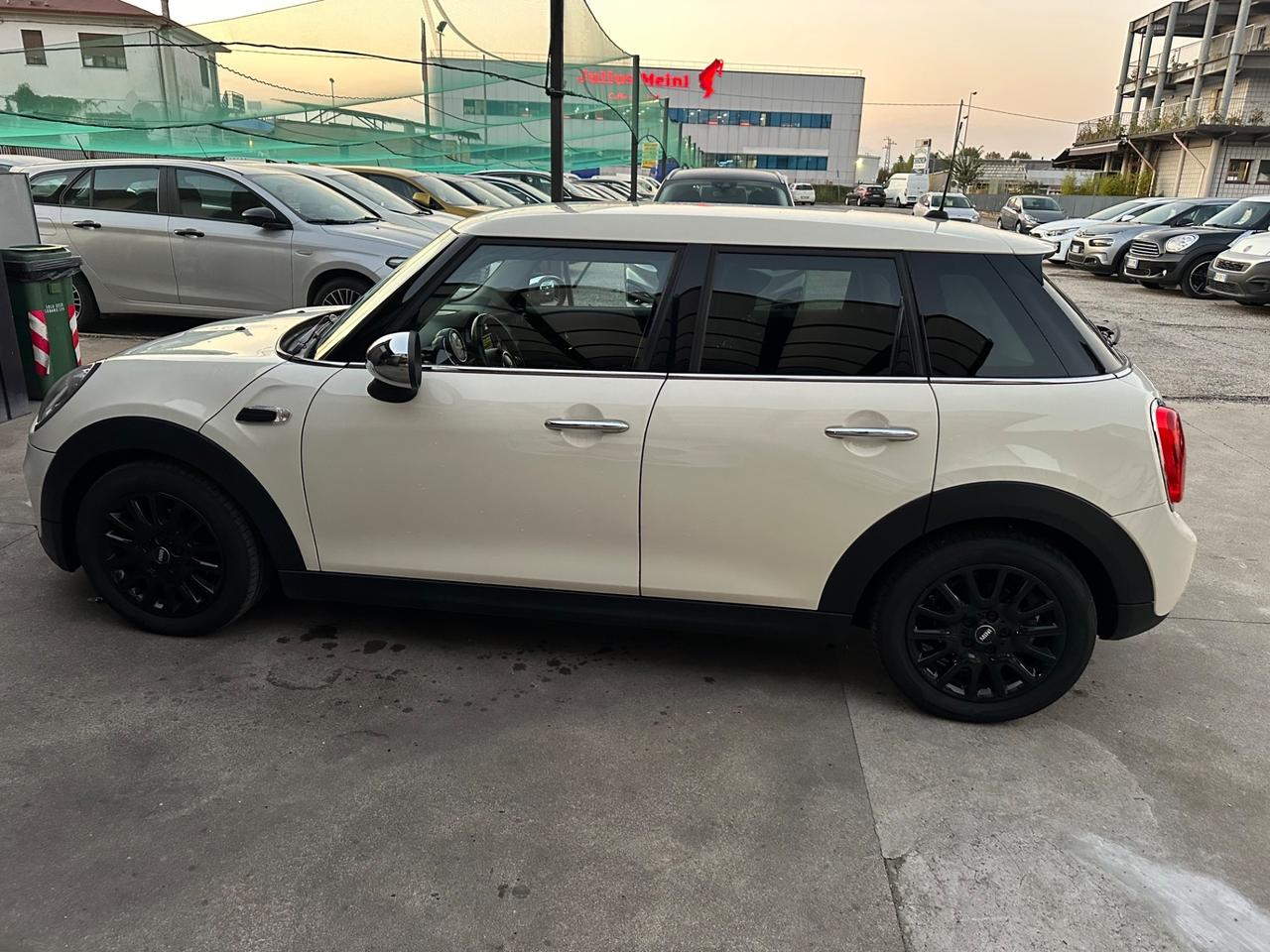 Mini 1.5 Cooper D Business XL