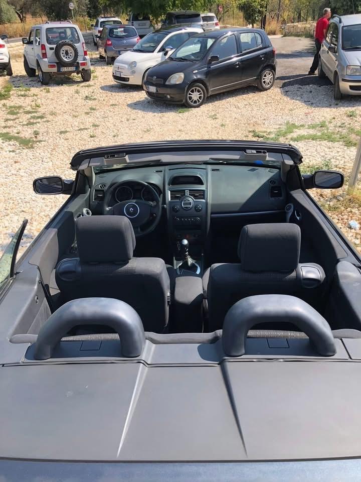 Renault Megane Mégane C-C 1.5 dCi/105CV Dynamique