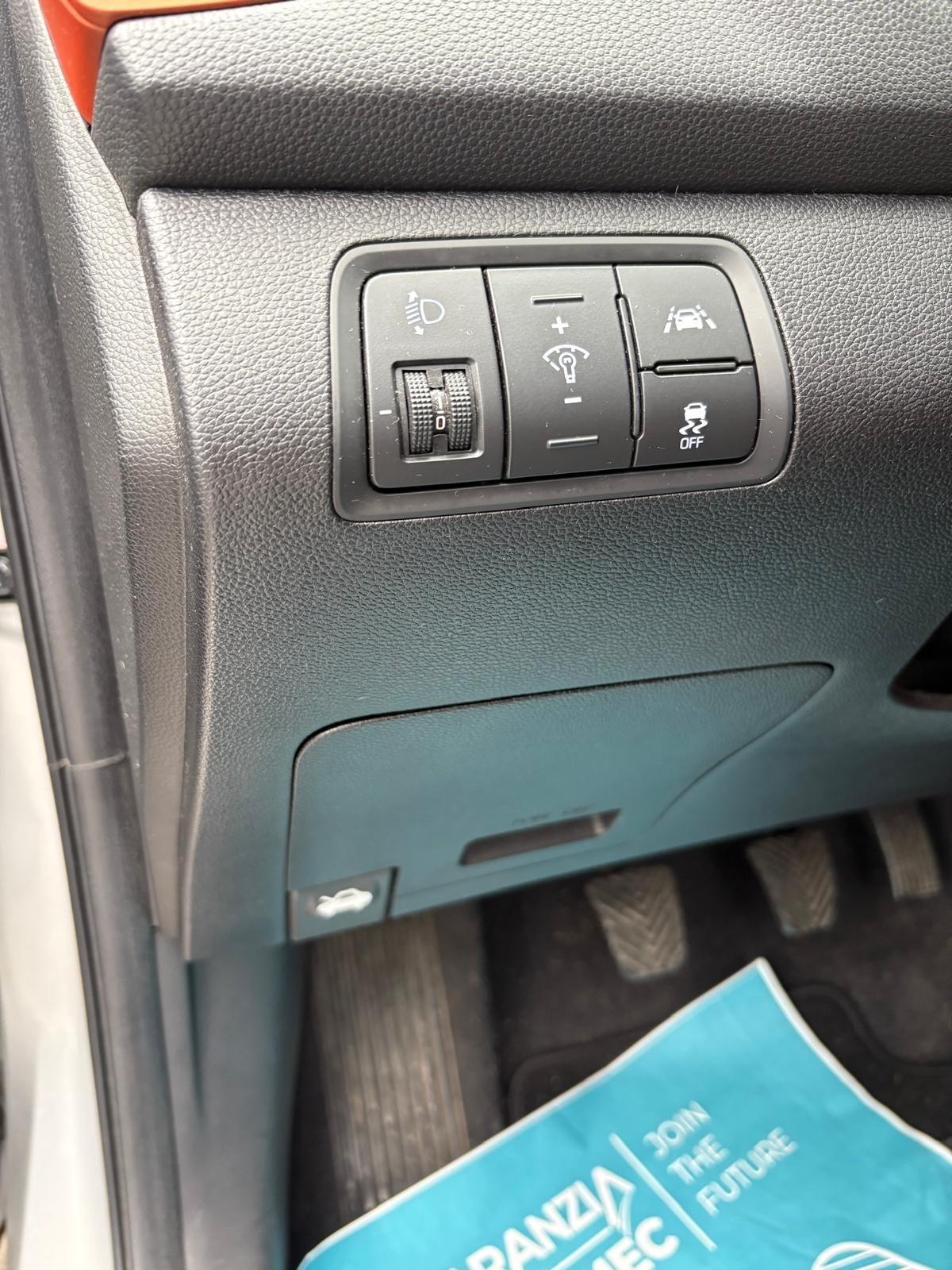 Hyundai i20 Coupé 1.2 85 cv Unicoproprietario