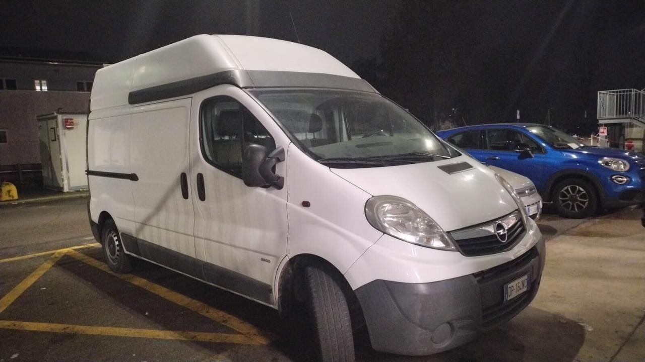 Opel Vivaro 2.0 tetto alto
