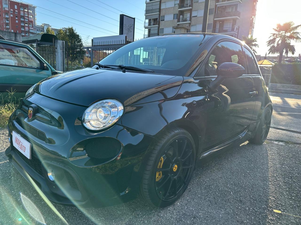 Abarth 500 1.4 Turbo T-Jet 250cv pari al nuovo