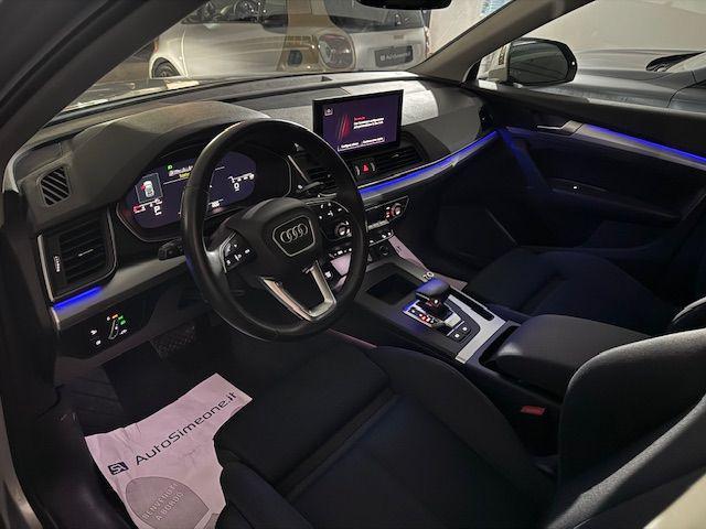 AUDI Q5 SPB SPORTBACK 40 TDI quattro S tronic Business Ad.