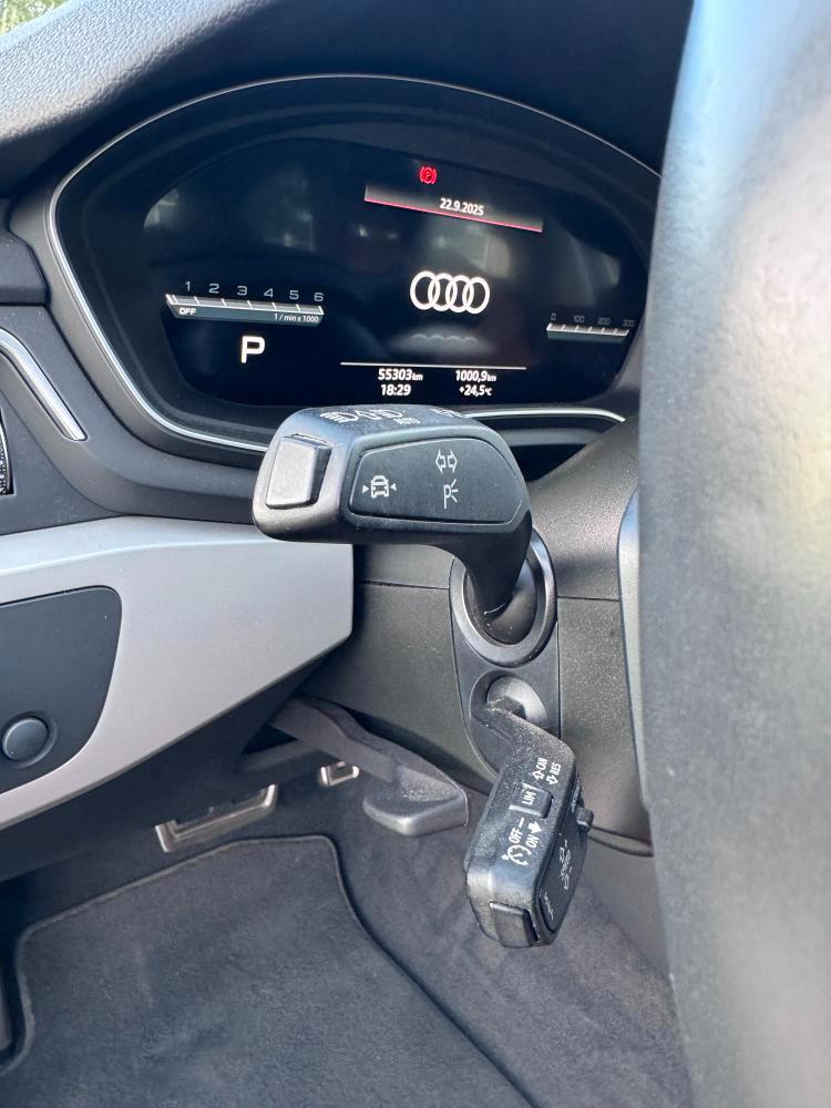 Audi A4 Allroad 40 2.0 tdi mhev Identity Contrast quattro 204cv s-tronic