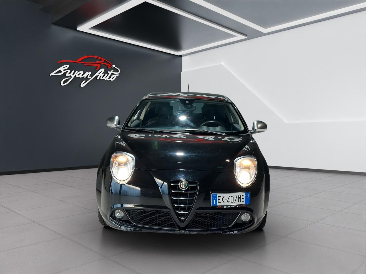 Alfa Romeo MiTo 1.3 jtdm-2 BlackLine Collection 95cv