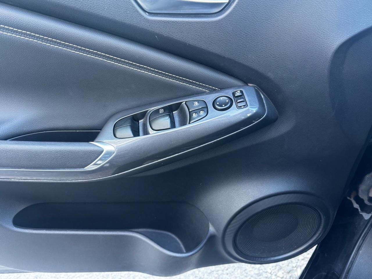 Nissan Juke 1.0 DIG-T 114 CV DCT N-Connecta