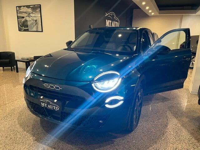 Fiat 600 Hybrid 100 CV DCT MHEV La Prima