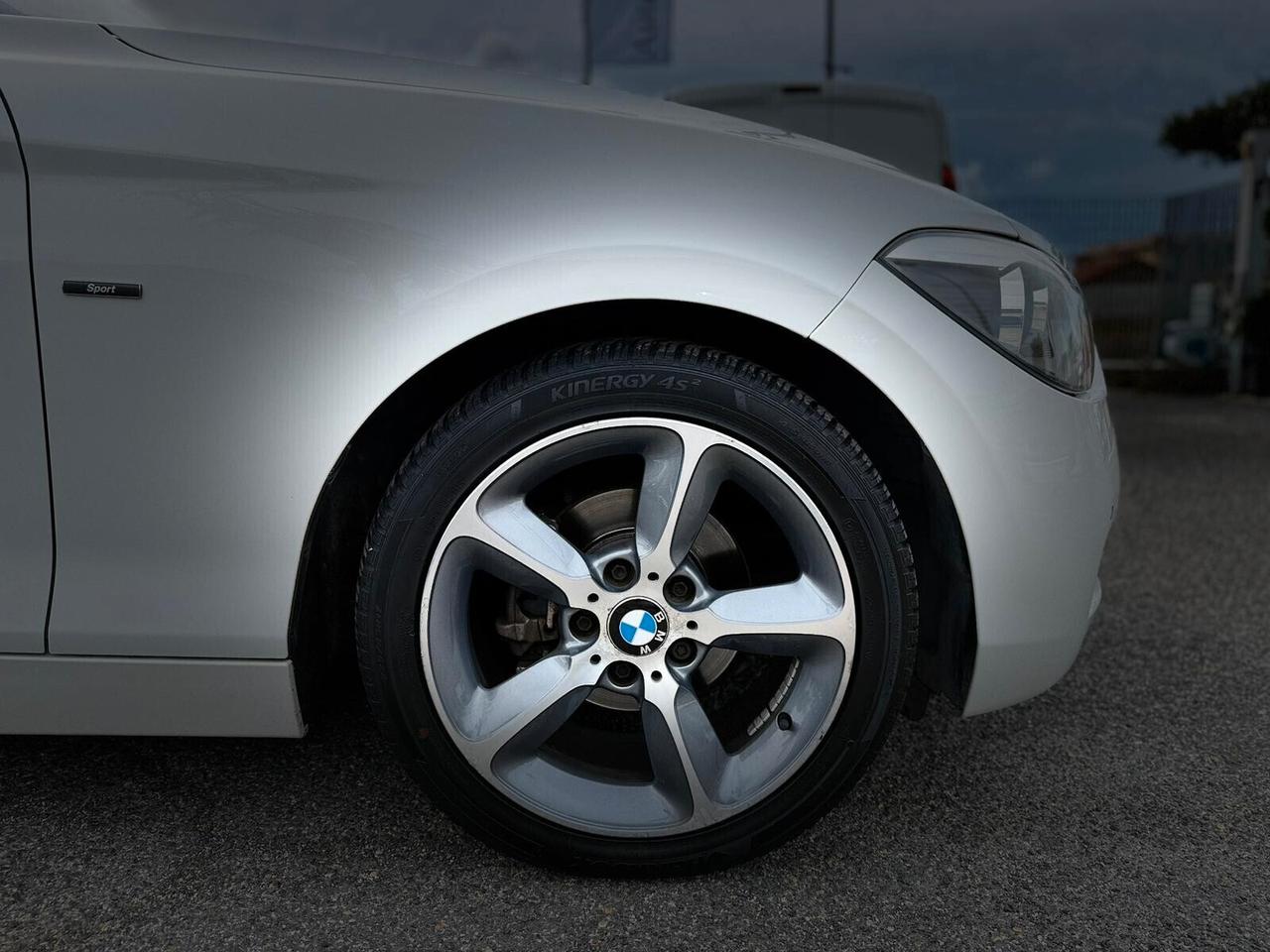 Bmw 116 116i 5p. Sport