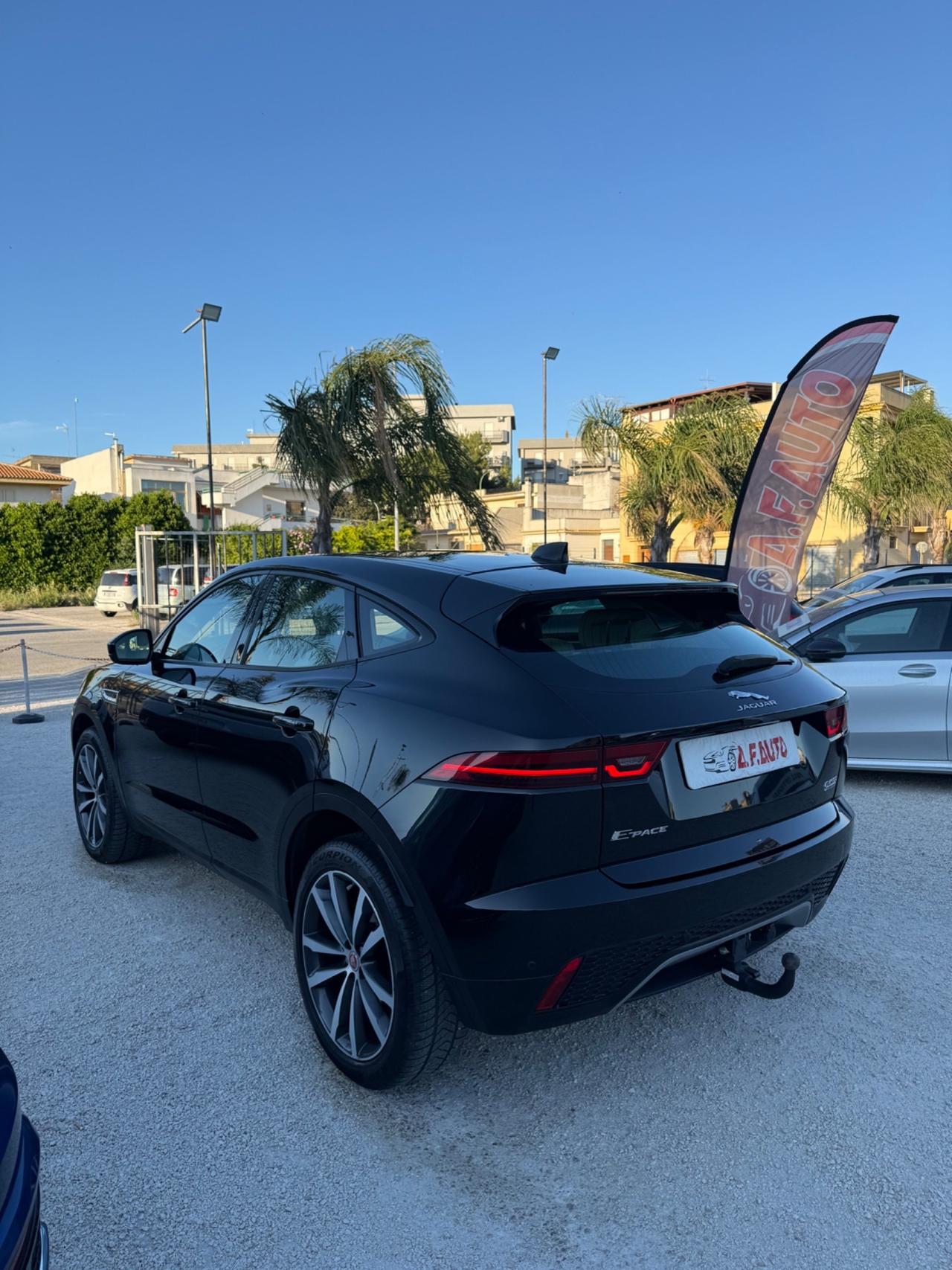 Jaguar E-Pace 2.0D 150 CV R-Dynamic