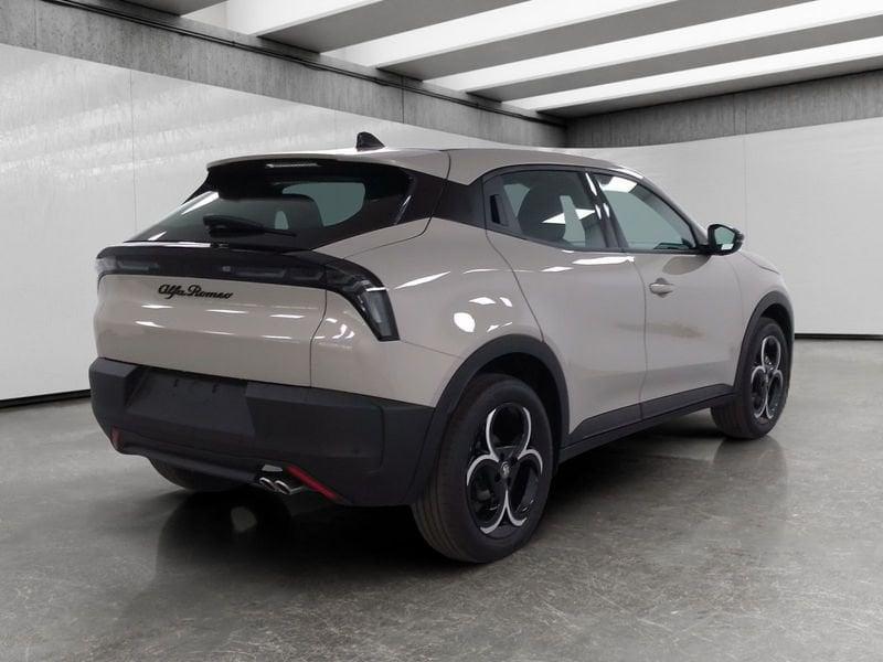 Alfa Romeo Junior 1.2 ibrida 145cv edct6