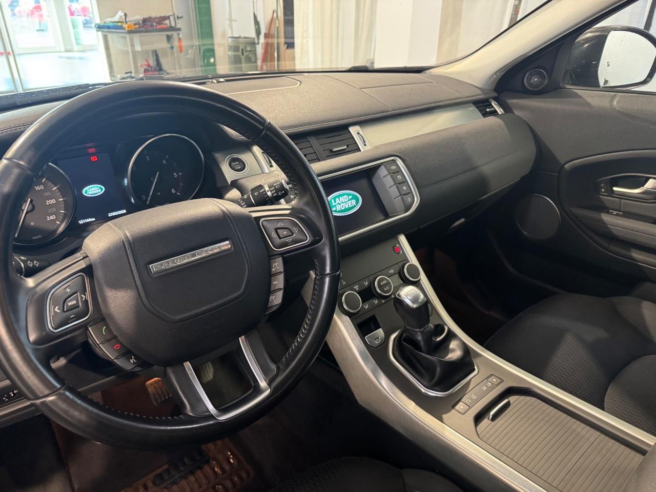 Land Rover Range Evoque 2.0 TD4 150 CV 5p. Pure