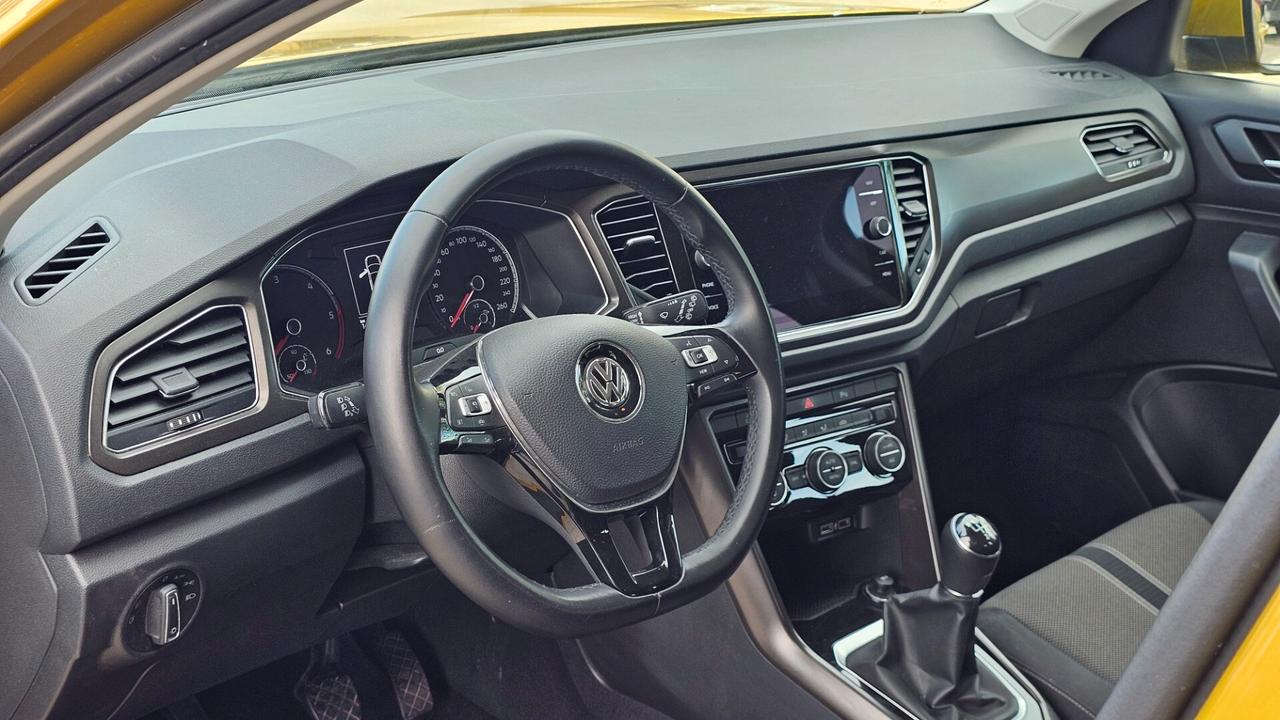Volkswagen T-Roc 1.6 TDI SCR Business BlueMotion Technology