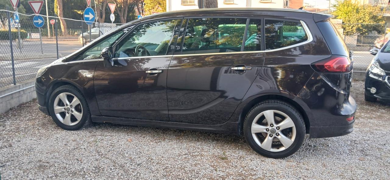 Opel Zafira Tourer