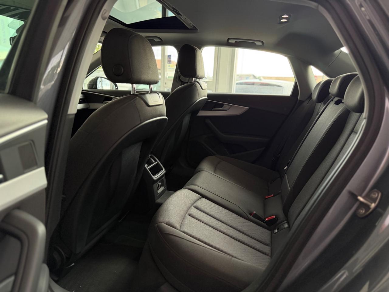 Audi A4 2.0 TDI 150 CV ultra S tronic EURO6