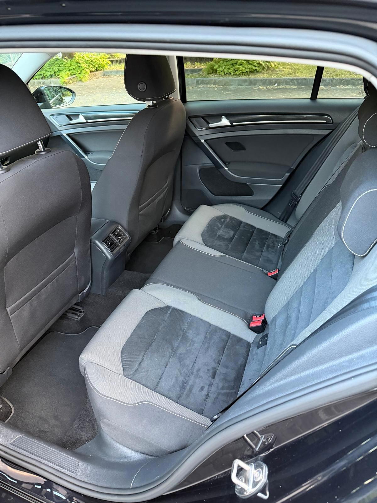 Volkswagen Golf Business 1.4 TSI DSG 5p. Highline BlueMotion Tech.