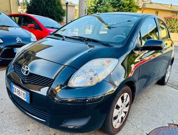 Toyota Yaris 1.0 5 porte Ok neopatentati