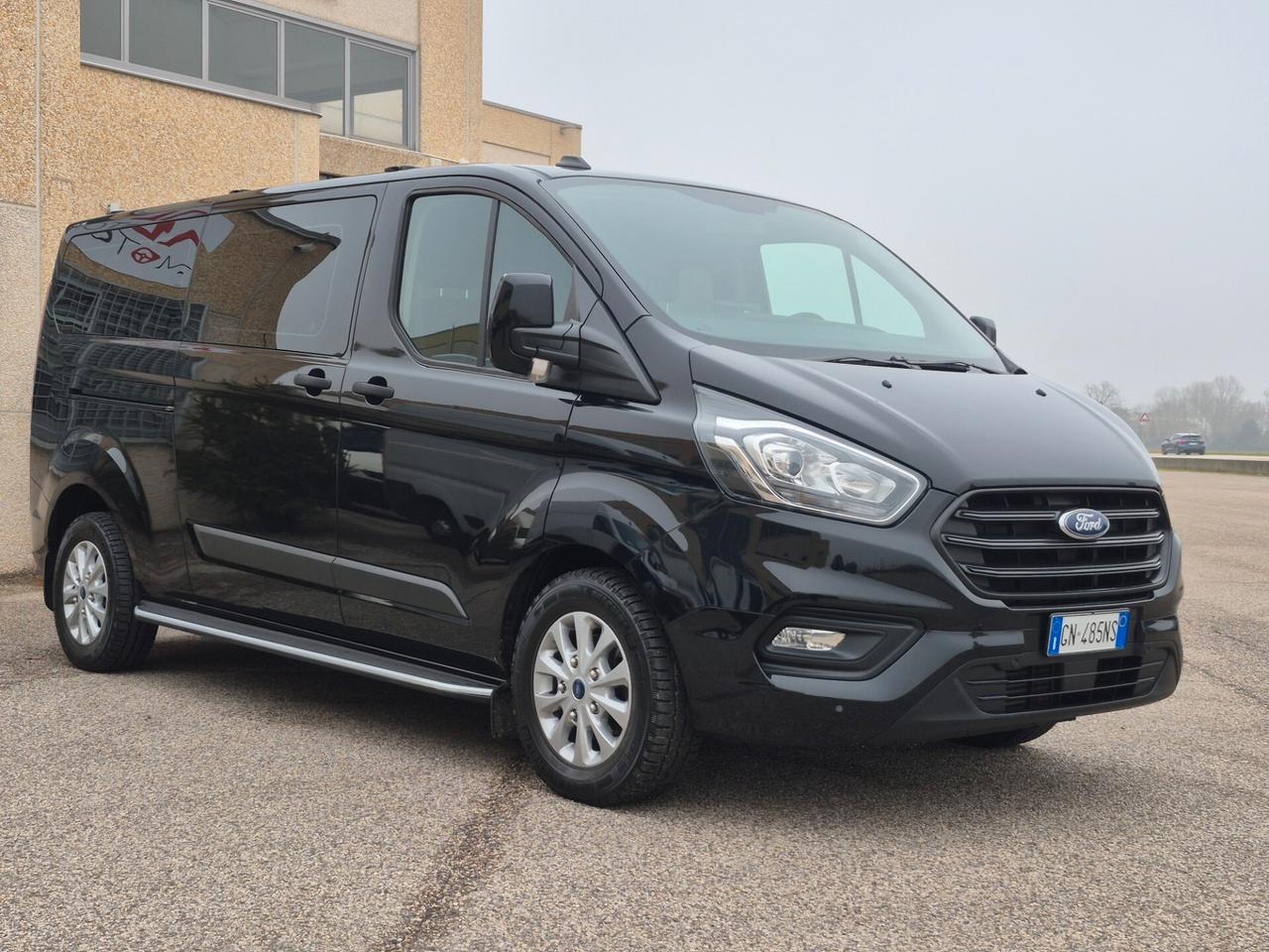 Ford Transit Custom Transit Custom TITANIUM 320 2.0 EcoBlue 130 aut. PC Combi Trend