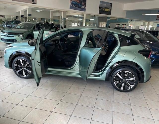 Lancia Ypsilon Hybrid e-DCT LX