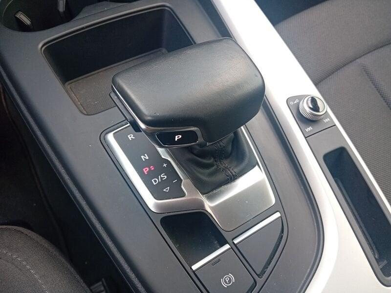 Audi A4 2.0 35 TDI Business Advanced S Tronic