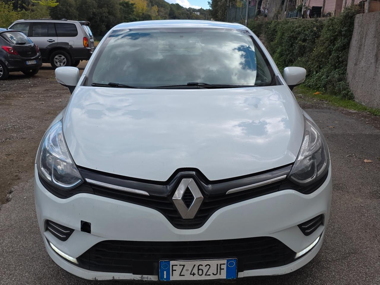 Renault Clio dCi 8V 75 CV 5 porte Moschino Zen
