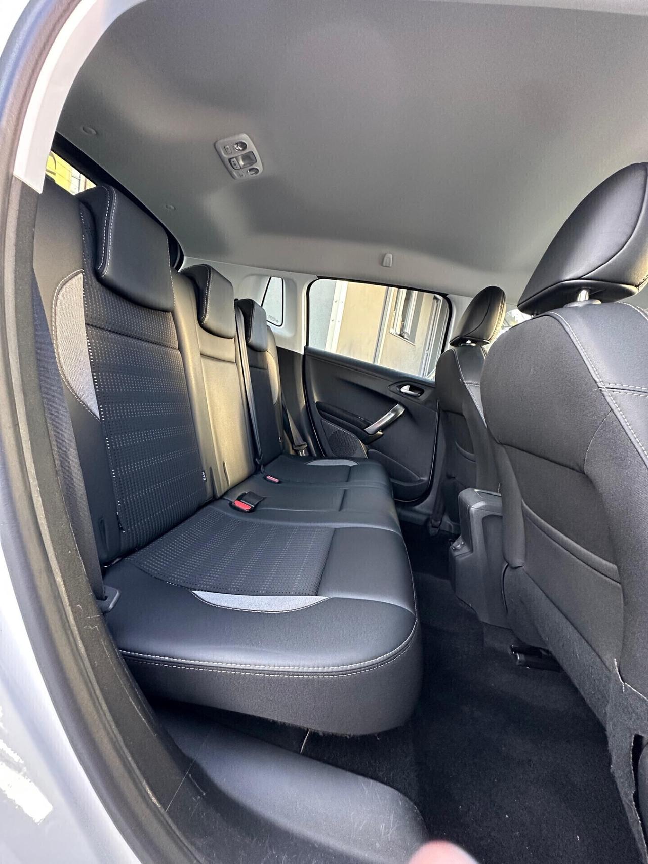 Peugeot 2008 1.6 Blue-HDI 120CV ALLURE