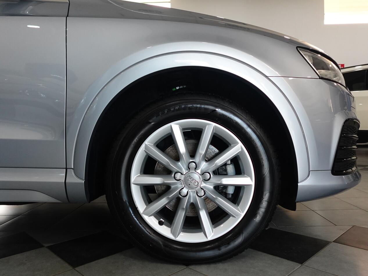 Audi Q3 2.0 TDI 120 CV S TRONIC BUSINESS