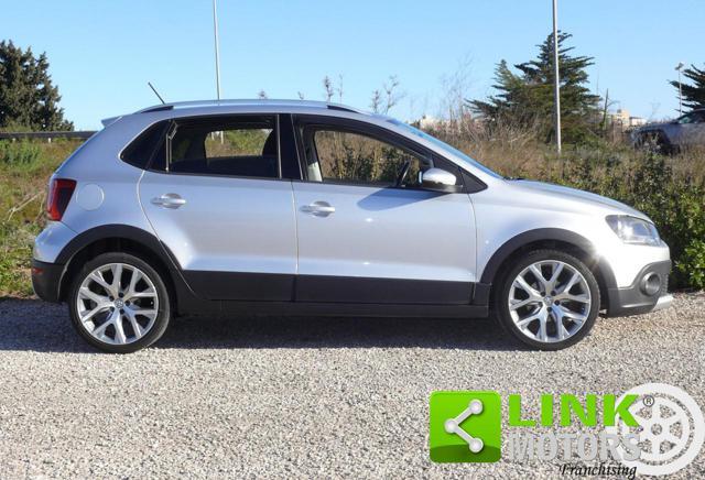 VOLKSWAGEN Polo CROSS 1.2 TSI BlueMotion