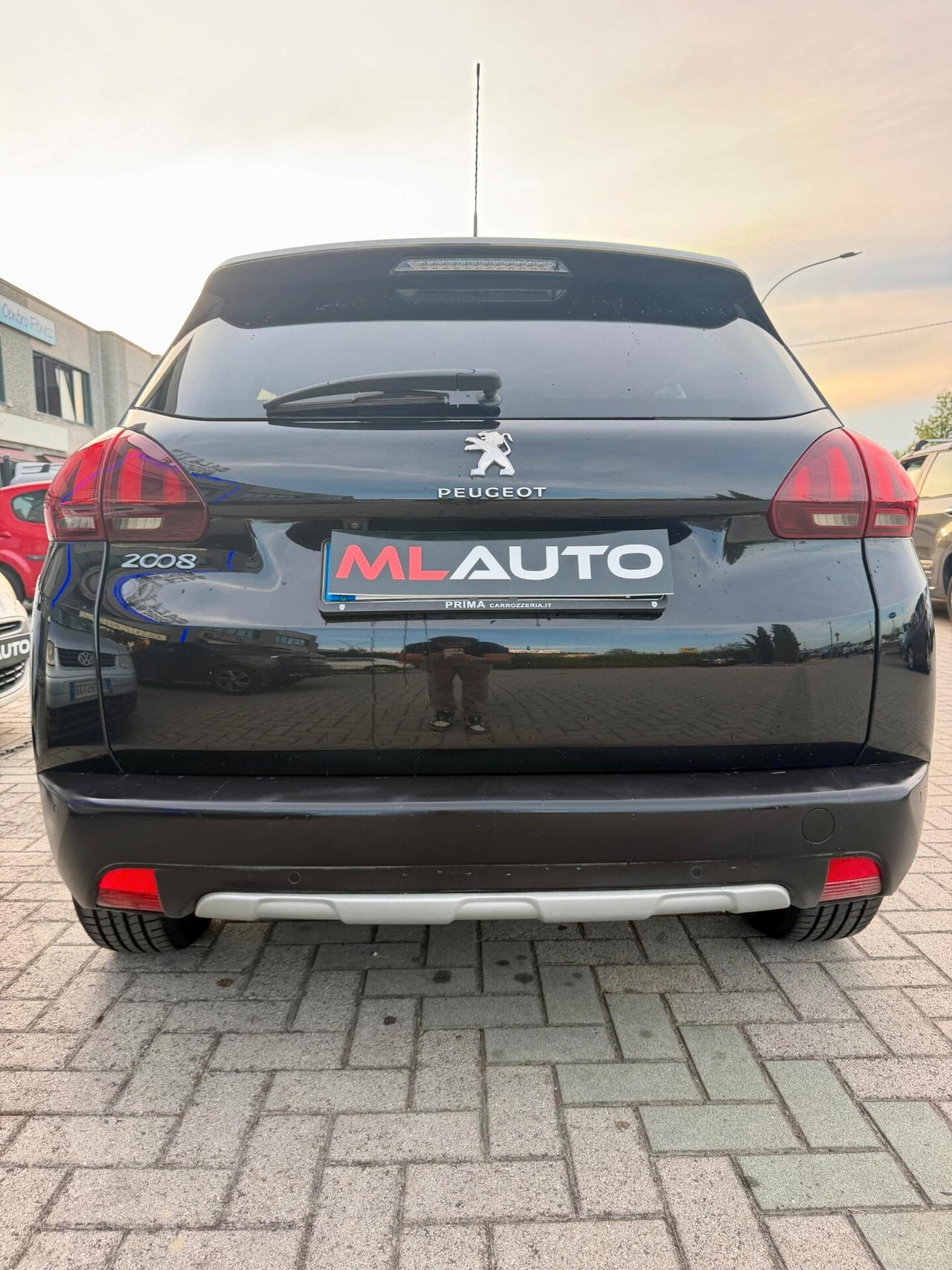 Peugeot 2008 BlueHDi 120 S&S Crossway