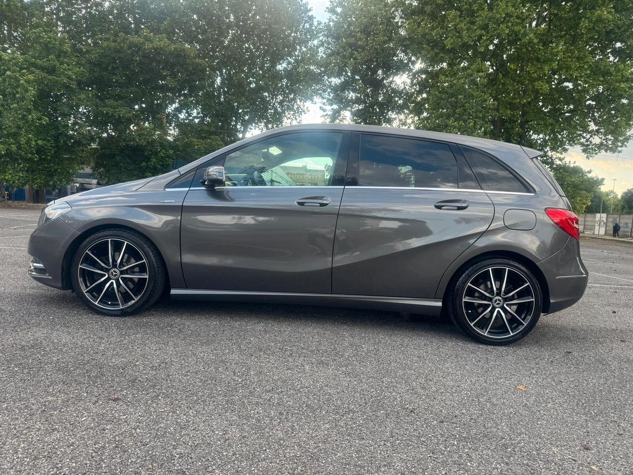 Mercedes-benz B 180 CDI BlueEFFICIENCY Premium