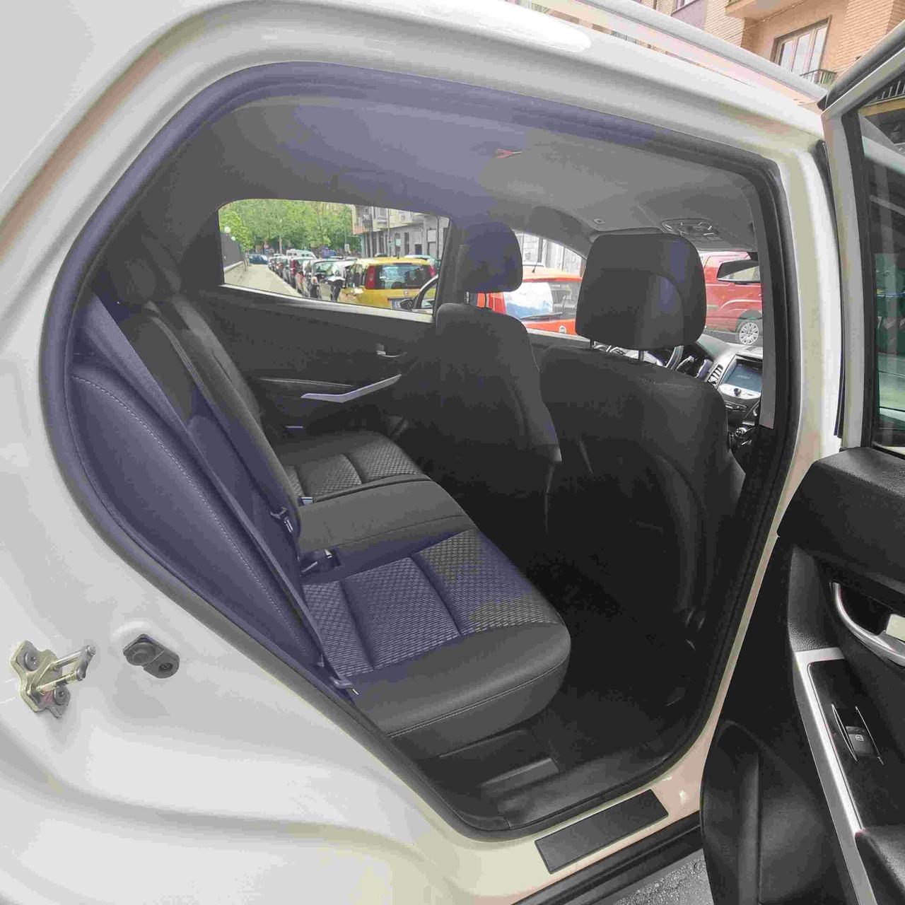 Ssangyong Korando 2.0 2WD MT GPL Plus