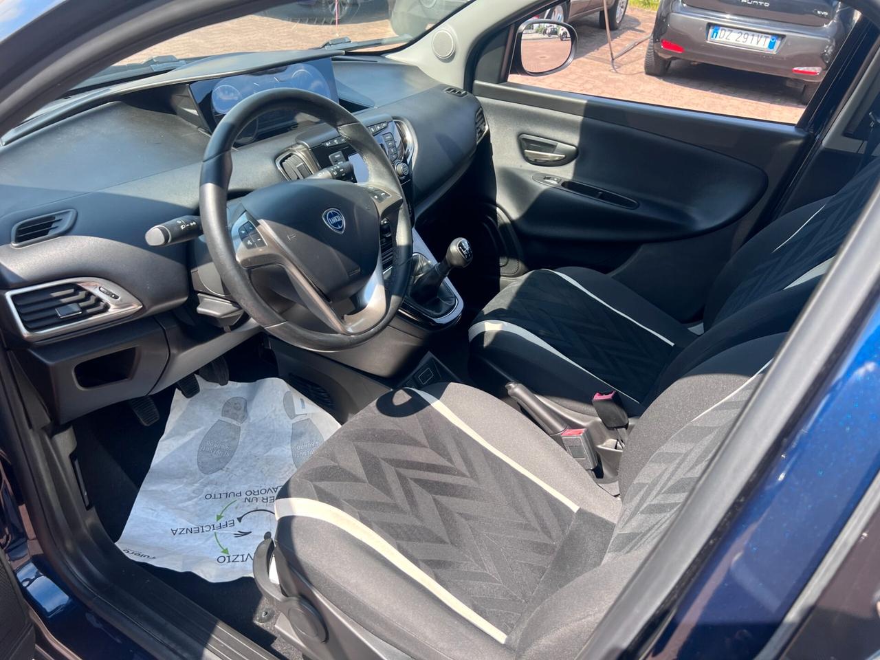 Lancia Ypsilon 1.3 MJT 16V 95 CV 5 porte S&S Mya