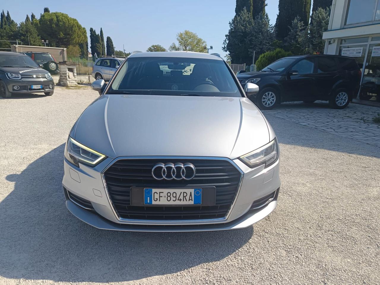 Audi A3 SPB 30 TDI S tronic Pack Sport Tua a 247€ al Mese