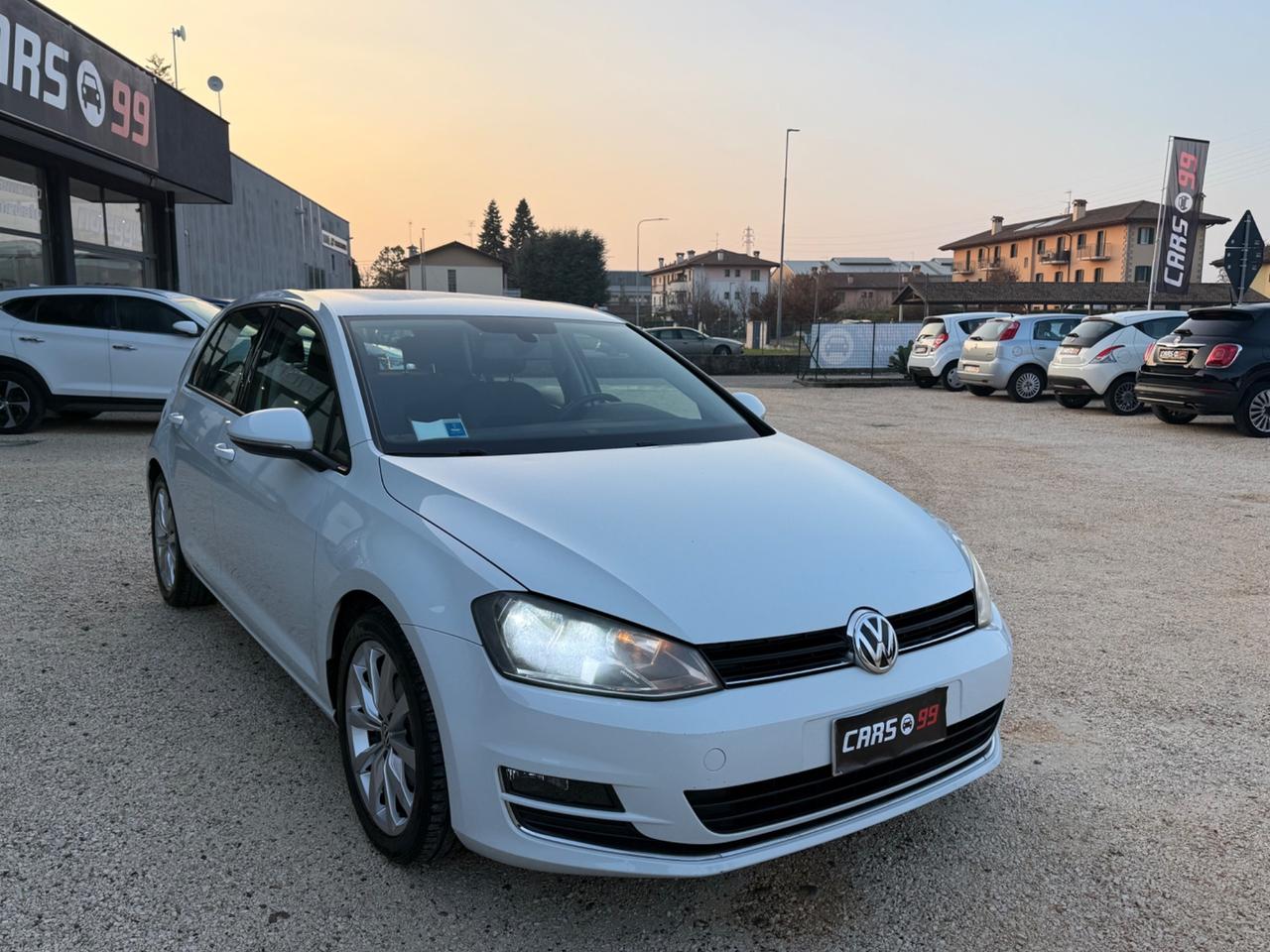 Volkswagen Golf Business 1.6 TDI DSG 5p. Highline BlueMotion Technology
