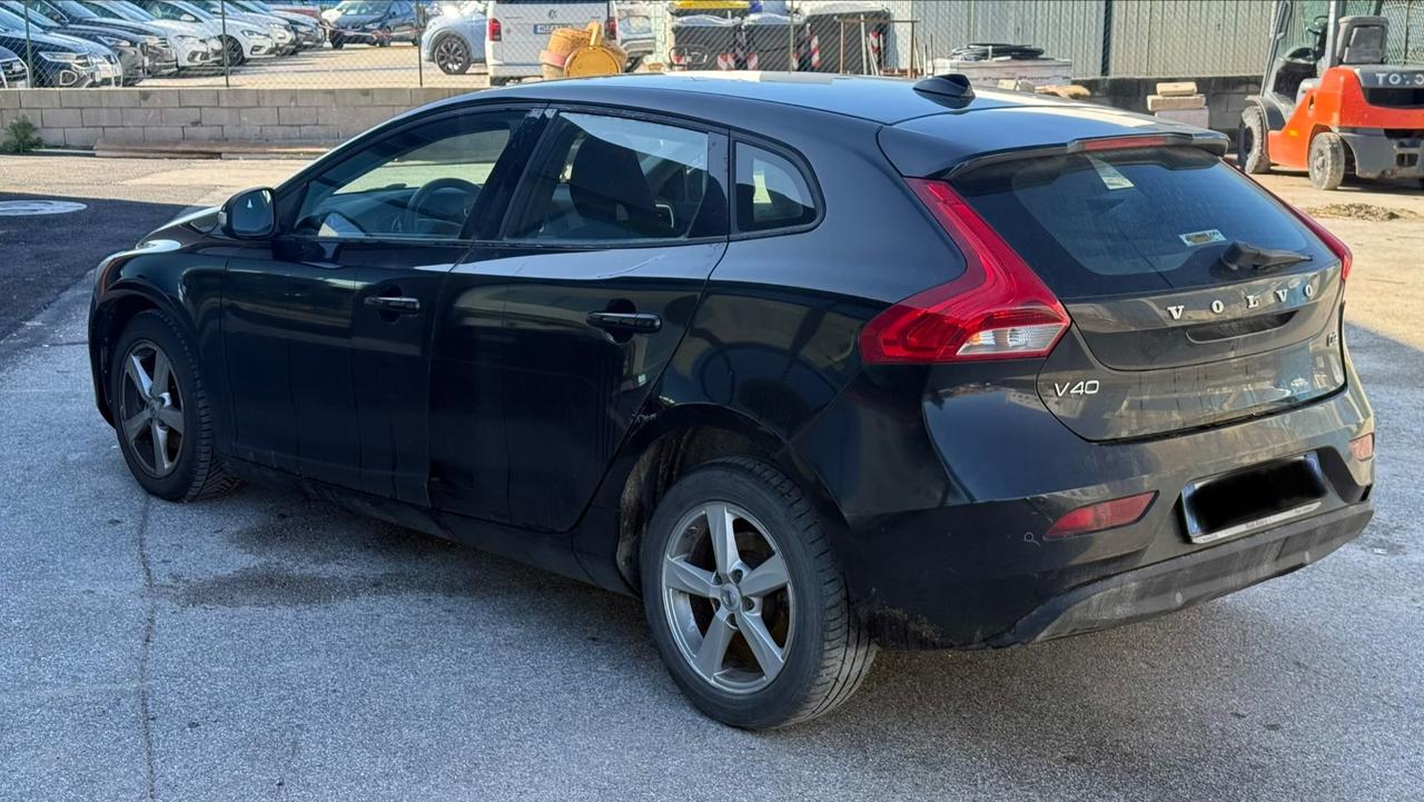 Volvo V40 D3 Momentum