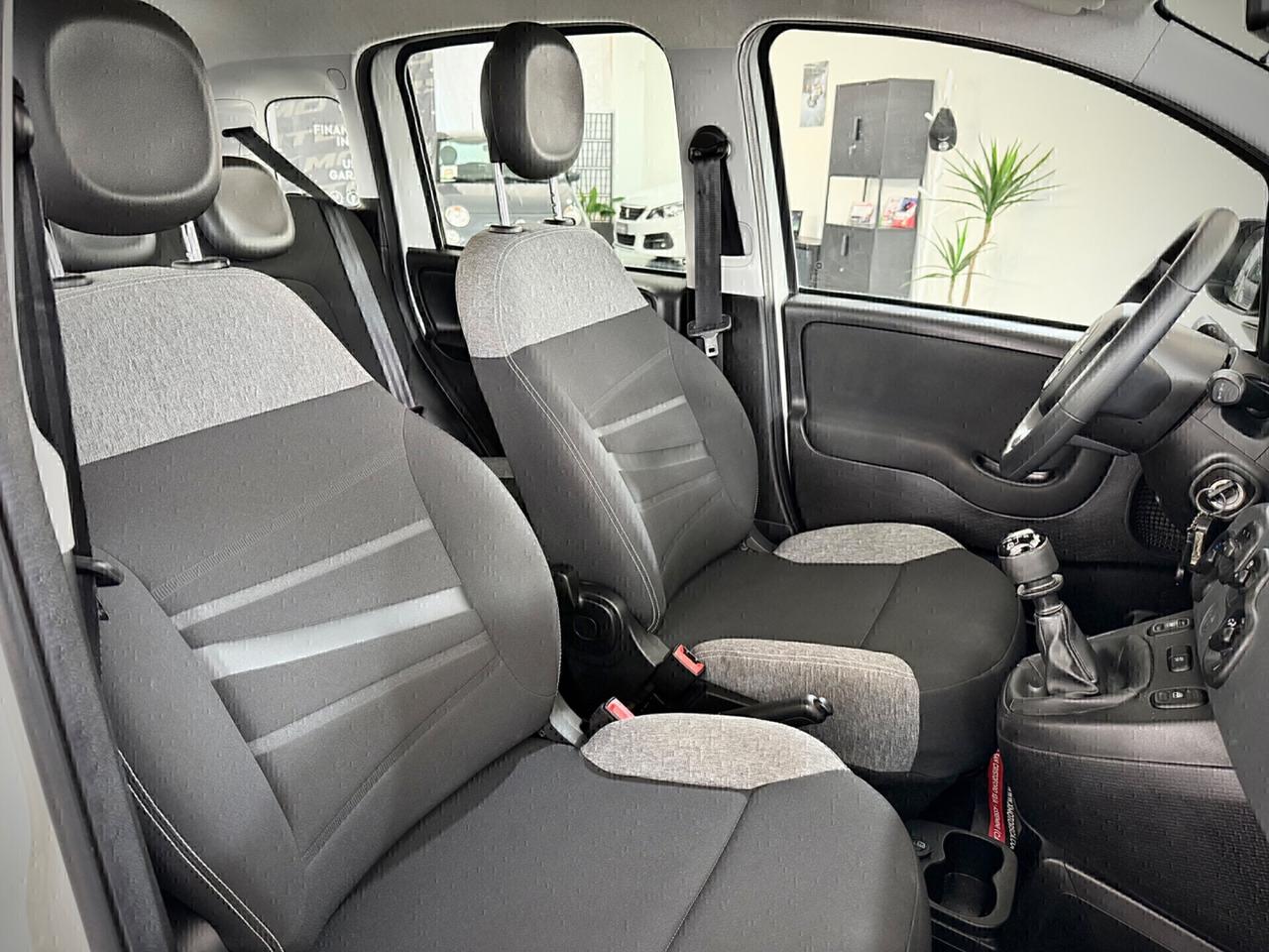 Fiat Panda 1.0 Hybrid City Life 70cv 5 posti