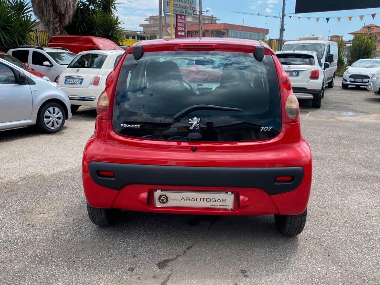 Peugeot 107 1.0 68CV 5p. Sweet Years