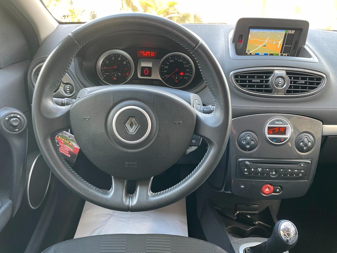 Renault Clio 1.2 5P Live! TAGLIAD DISTRIBUZIONE NEOPATENTATI