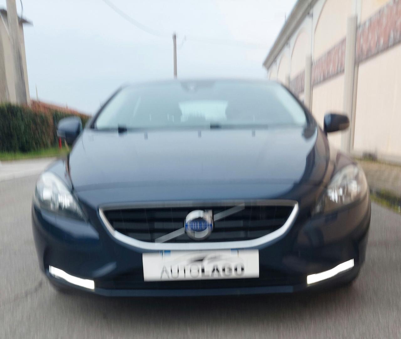 Volvo V40 D3 Momentum